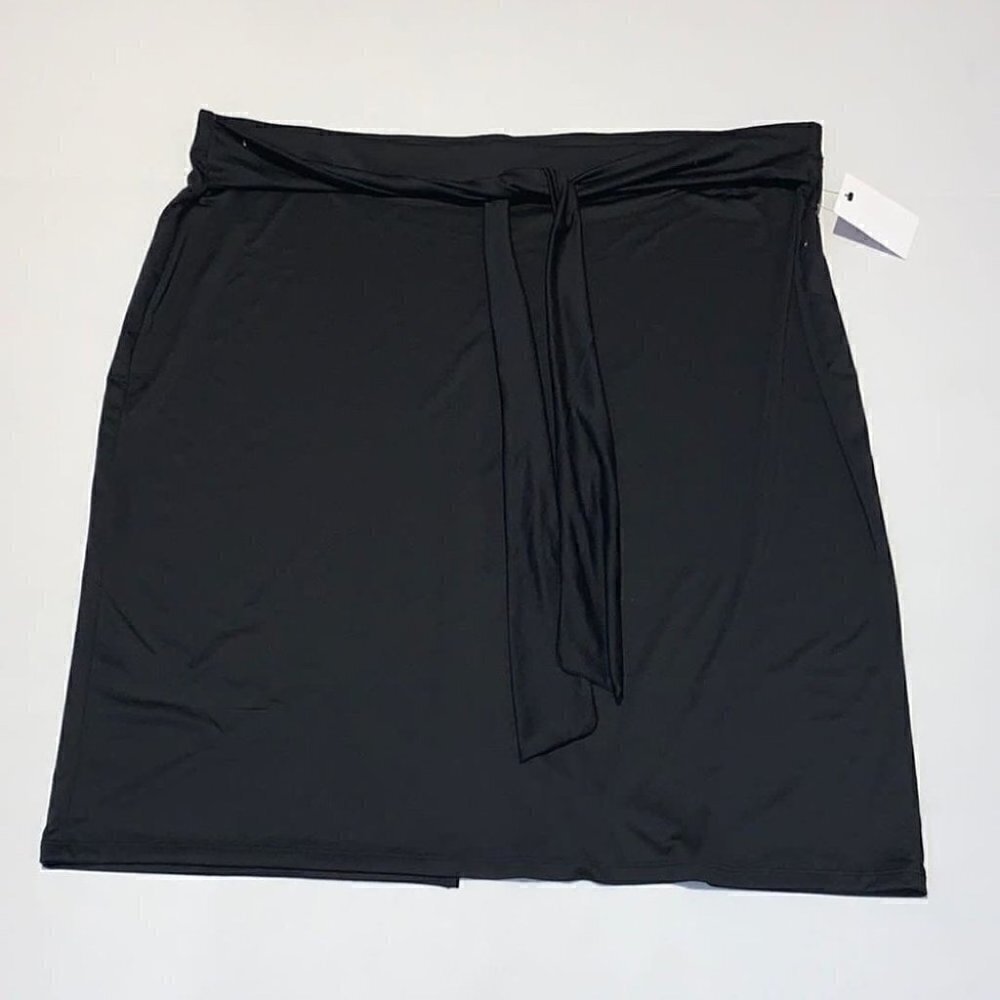 halogen Nordstrom Mini skirt Size 2X